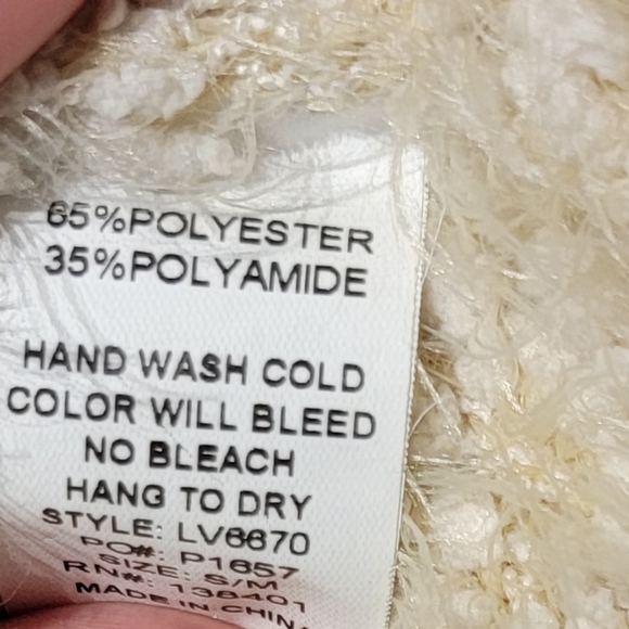 Blue rain cream color caradigan size s/m - Picture 5 of 5